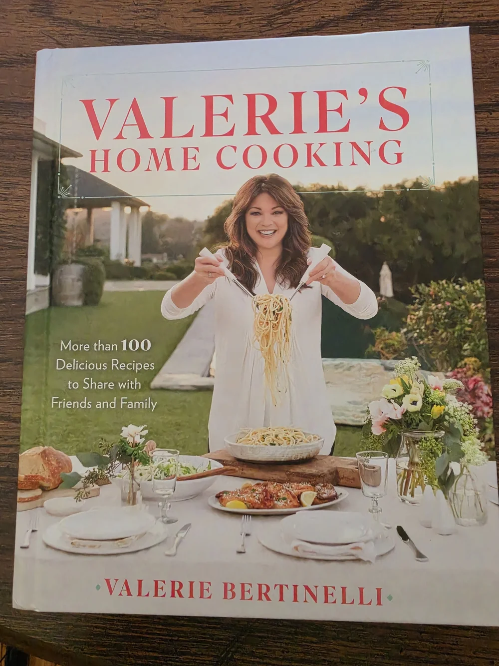 Valerie Bertinelli Home Cooking Cookbook - White & Green Cover